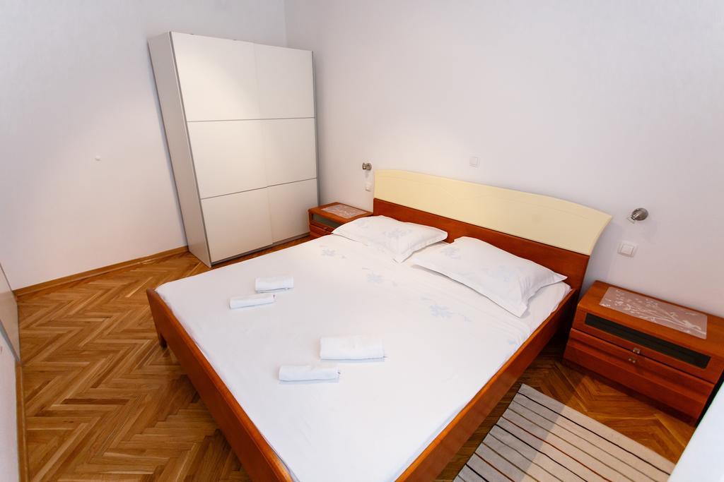 Filip Apartment Omiš Rom bilde